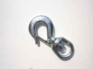 Hook with flap rotatable 1.5T